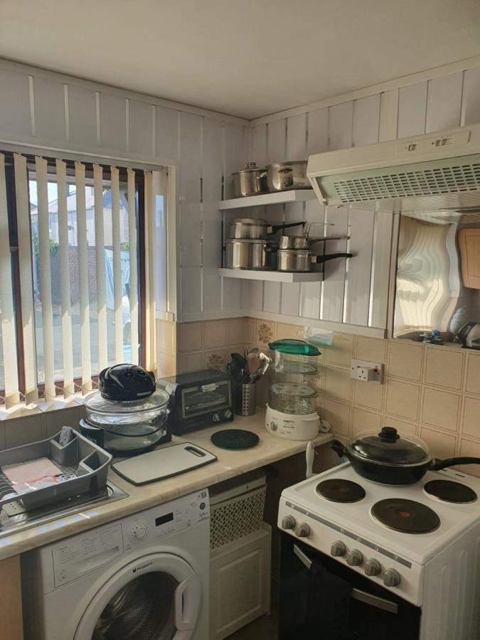 The Little Hideaway Διαμέρισμα Φλίτγουντ Εξωτερικό φωτογραφία